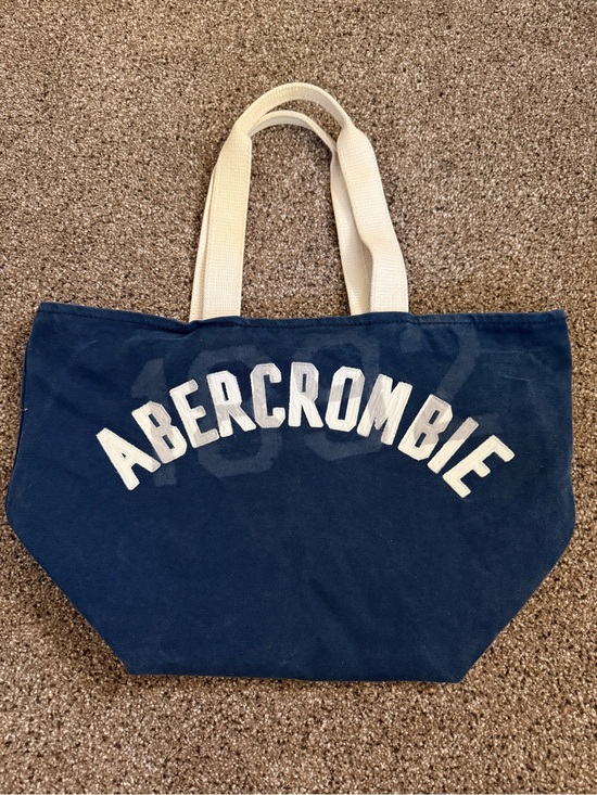 Abercrombie & Fitch Handbags - Abercrombie & Fitch Navy Canvas Tote Bag with Cream Handles 2000s Y2K Millennial
